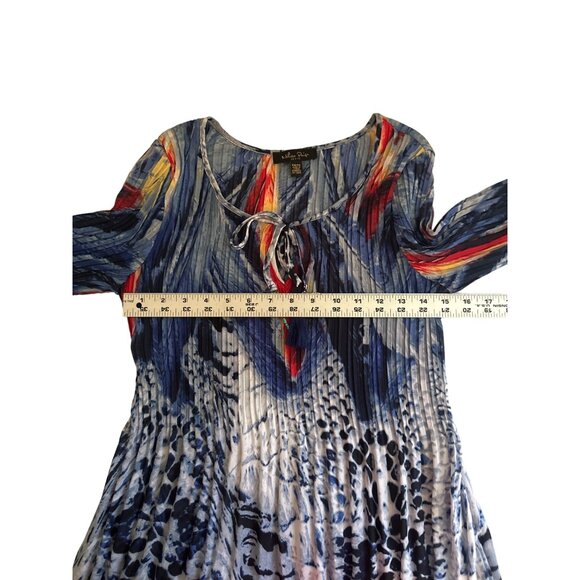 Melissa Paige Accordian Style Long Sleeve Blouse With Tie Tassel And Charms MP - Picture 8 of 10